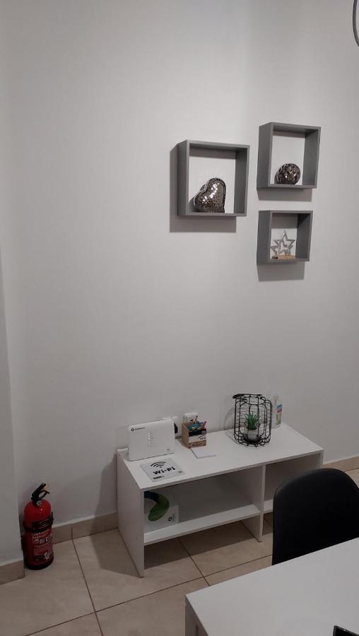 Pagrati Apartment Διαμέρισμα Παγκράτι Афіни Екстер'єр фото